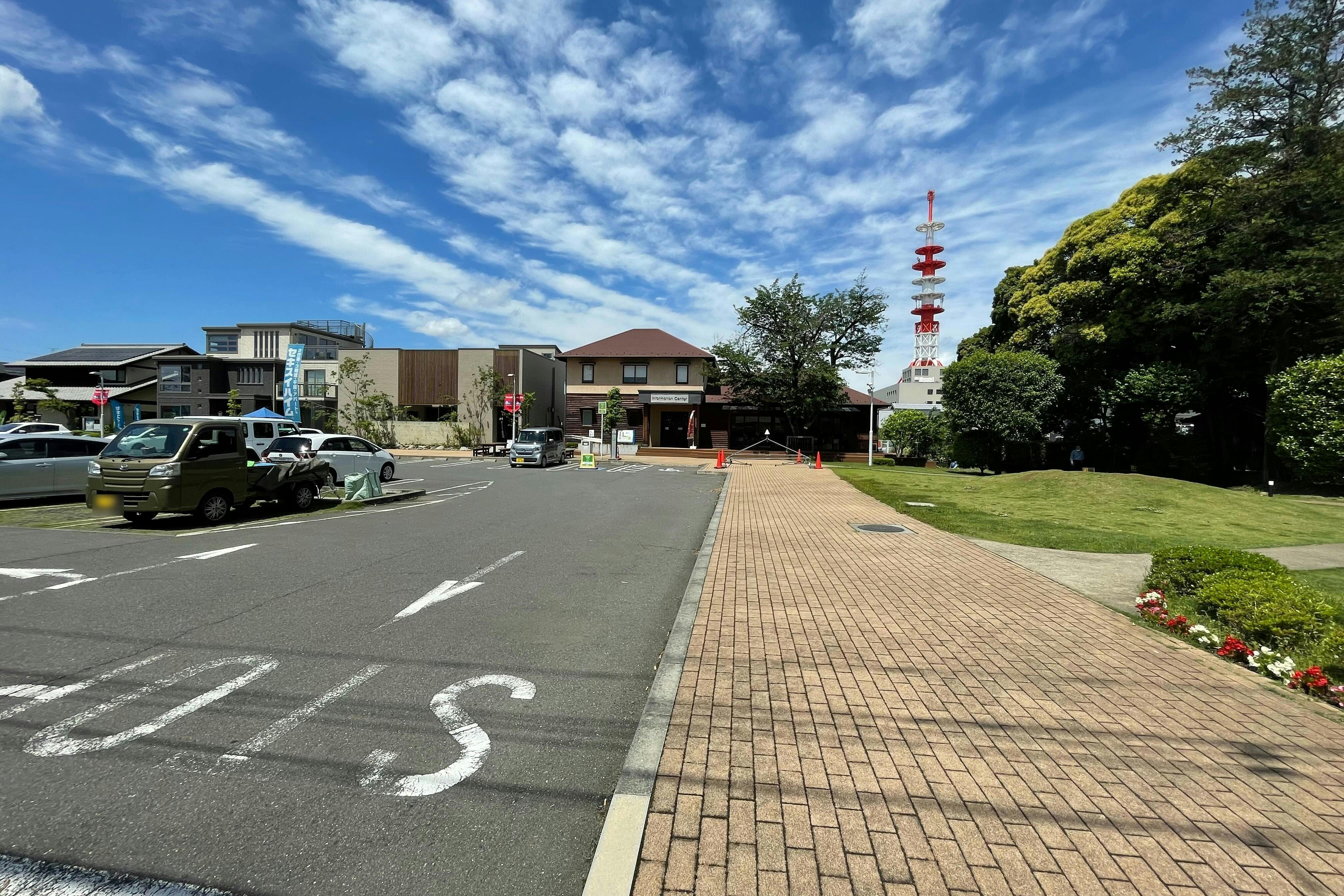 【川越ハウジングステージ】各種ポップアップストアやプロモーションイベントに最適な住宅展示場内にあるインフォメーションセンターテラスにある屋外スペース