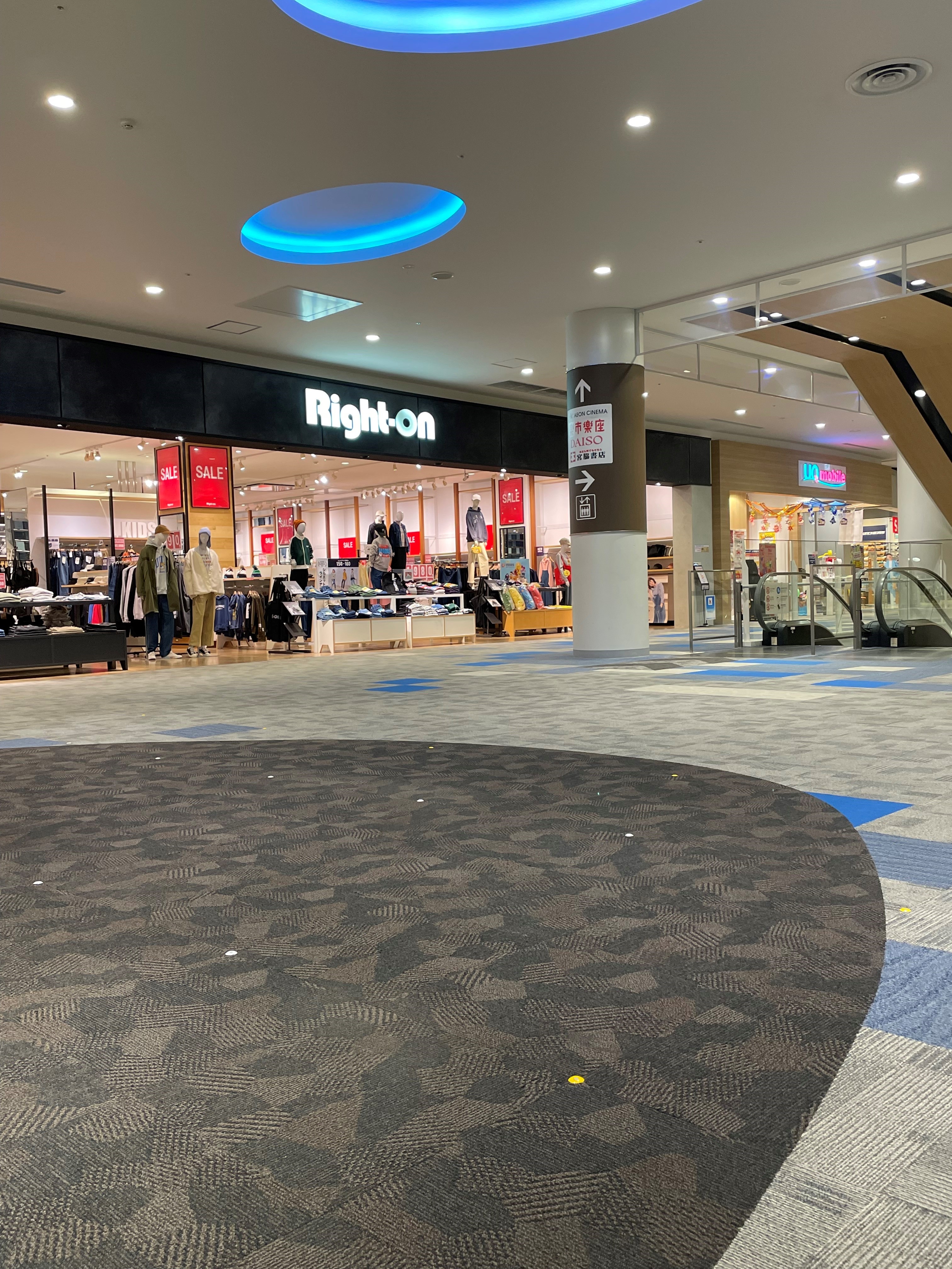 【イオンモール今治新都市】スペースI（2F 中央エスカレーター前）