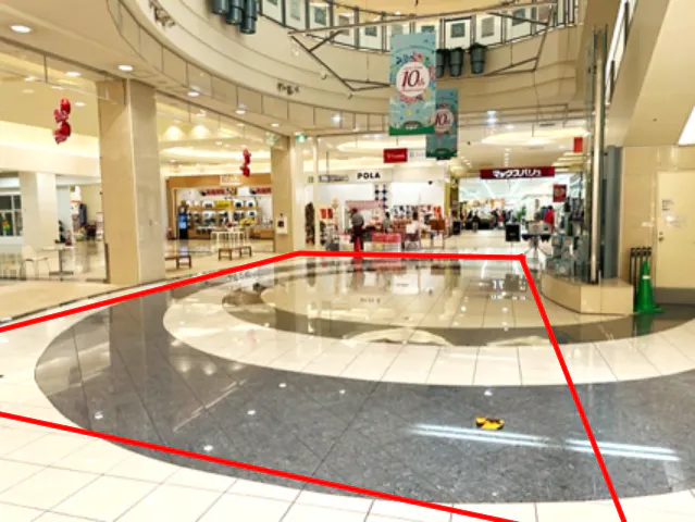 【イオンタウン大垣】大型のプロモーションイベントや物産展等の大型物販イベントに最適な商業施設1階のメイン動線沿いにある大型イベントスペース