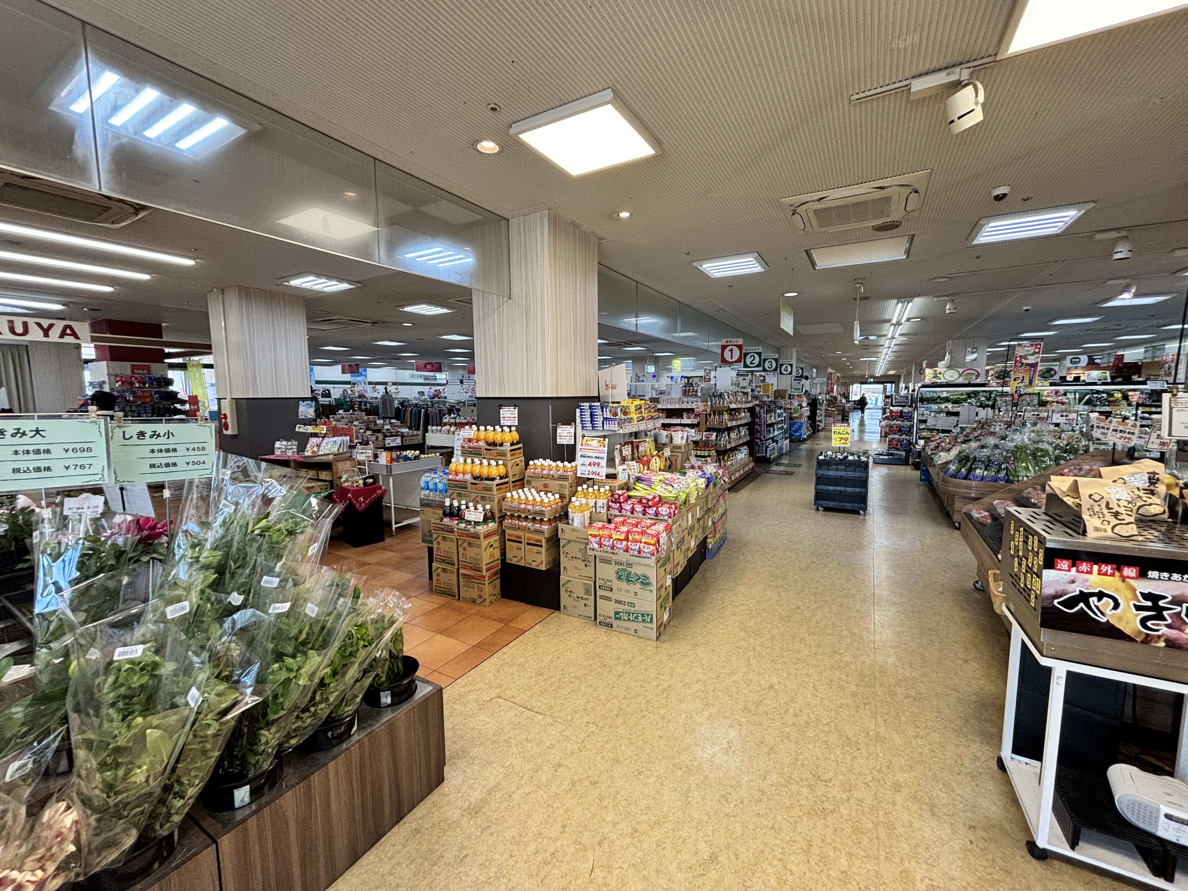 【Aコープ城南店】食物販に最適な店内スペース