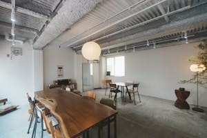 【代々木上原駅1分】ポップアップや展示会、撮影利用に最適な32㎡のシロハコスタジオ