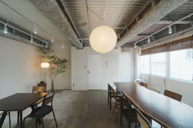 【代々木上原駅1分】ポップアップや展示会、撮影利用に最適な32㎡のシロハコスタジオ