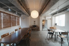 【代々木上原駅1分】ポップアップや展示会、撮影利用に最適な32㎡のシロハコスタジオ