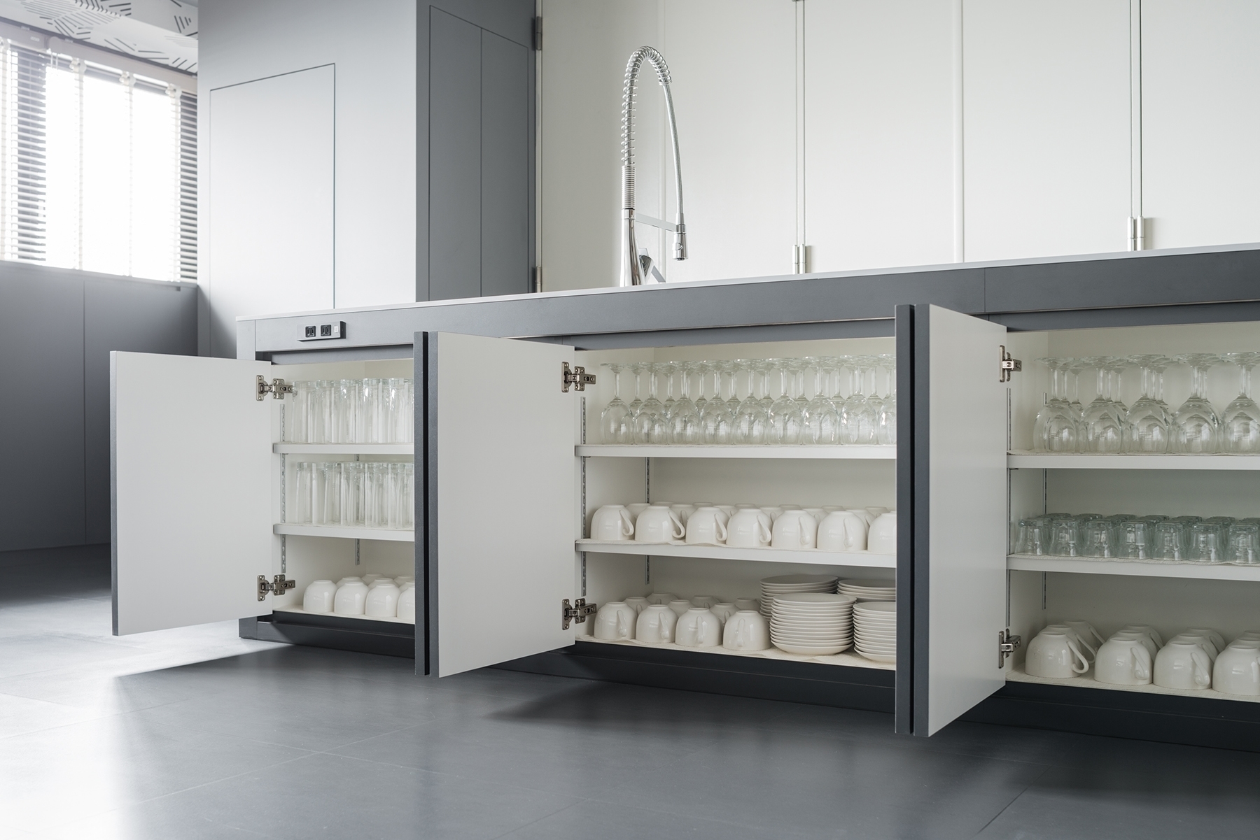 【東京ベイサイド】素敵な夜景と設備充実な本格的レンタルキッチンスペース