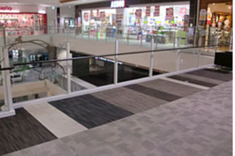 【イオンモール甲府昭和】ほたる南ブリッジ(3F)の画像1