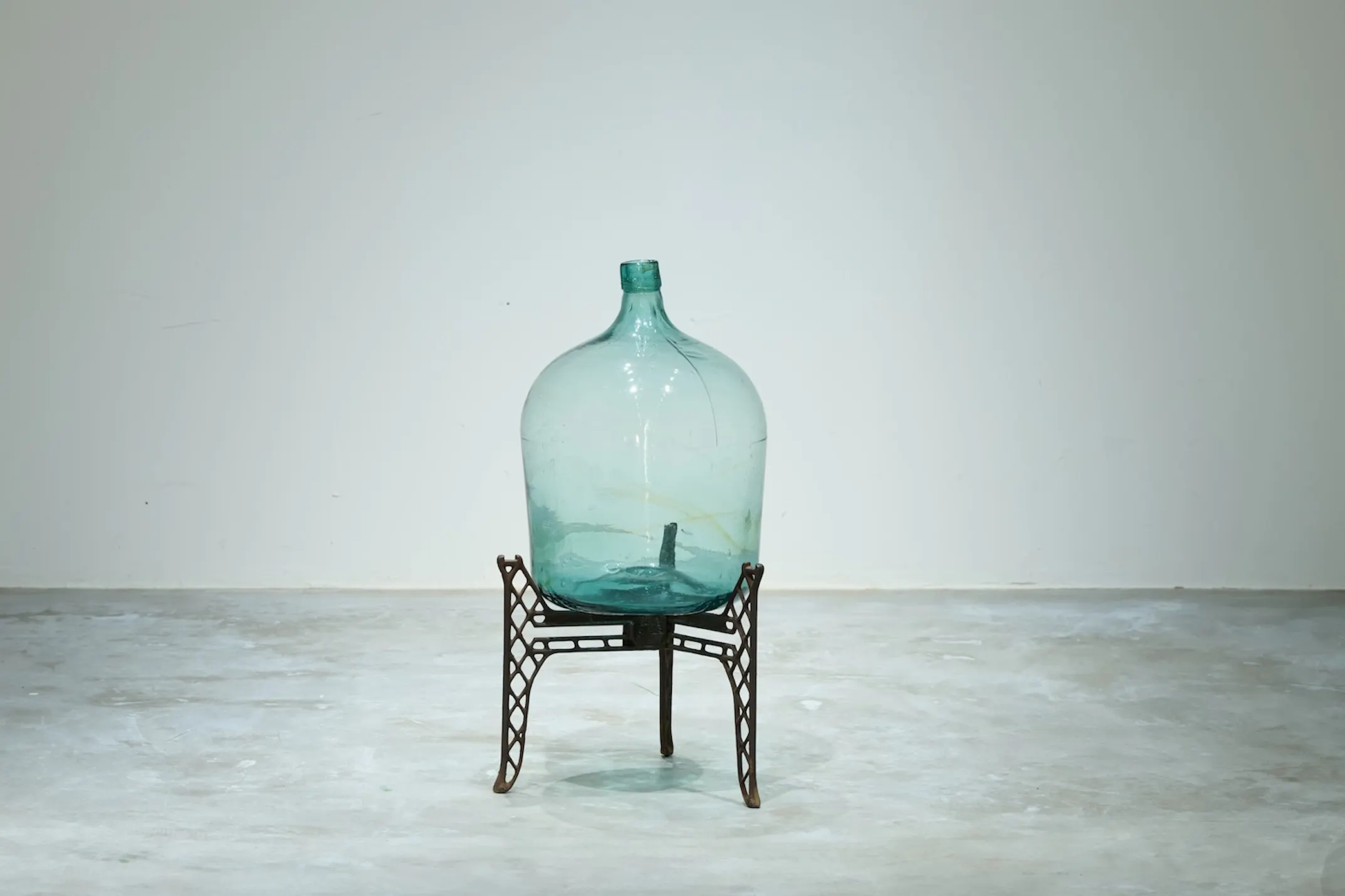 【千駄ヶ谷駅4分】展示会・POPUP・ワークショップに最適な店舗奥に広がる静謐な隠れ家スペース