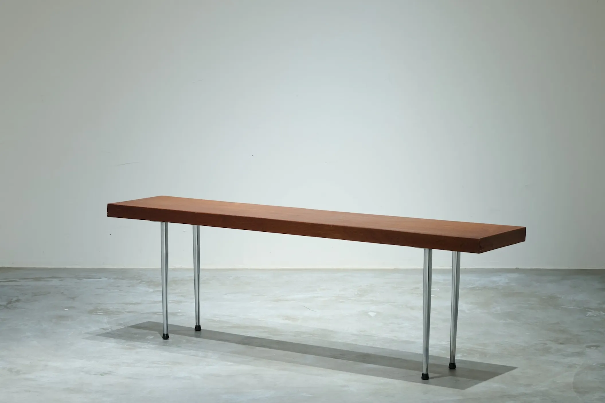 【千駄ヶ谷駅4分】展示会・POPUP・ワークショップに最適な店舗奥に広がる静謐な隠れ家スペース