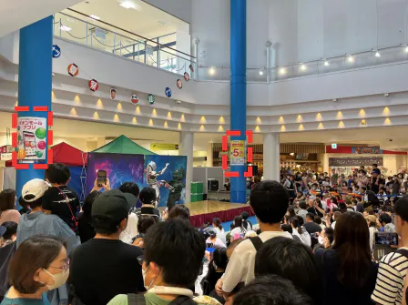 【イオンモール宇城】モール内広告 柱巻きの画像