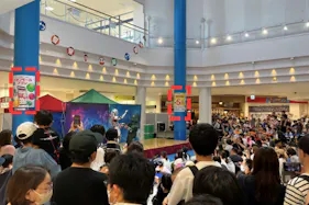 【イオンモール宇城】モール内広告 柱巻き