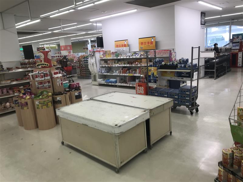 【西友　千代田店】催事場　ポップアップストア(物販、食物販)やプロモーション用途に最適なスーパー店内催事イベントスペース