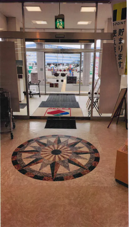 【ギフトプラザ会津店】物販ポップアップストア会場やアパレル・ファッション関連の展示会、携帯キャリアの出張プロモーションイベントに適したギフトショップ内入口付近のイベントスペースA(in shop)