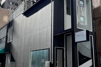 【浅草橋駅1分】展示会やワークショップに適した自然光が入り込むシンプルで使い勝手がいいスペース