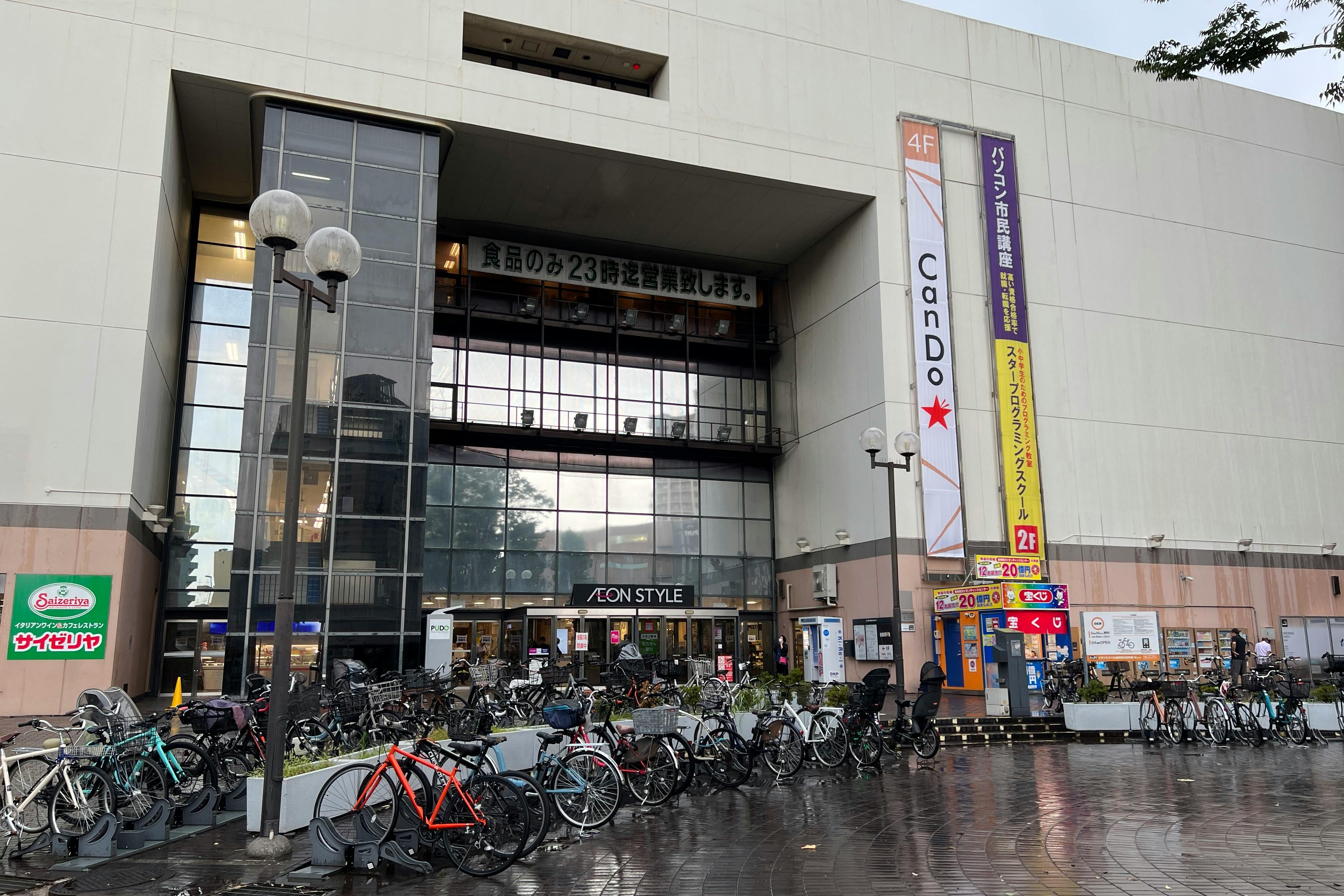 【イオンスタイル東神奈川】販売促進活動や物販に適した入口付近の通行客の多いスペース(銀だこ前)