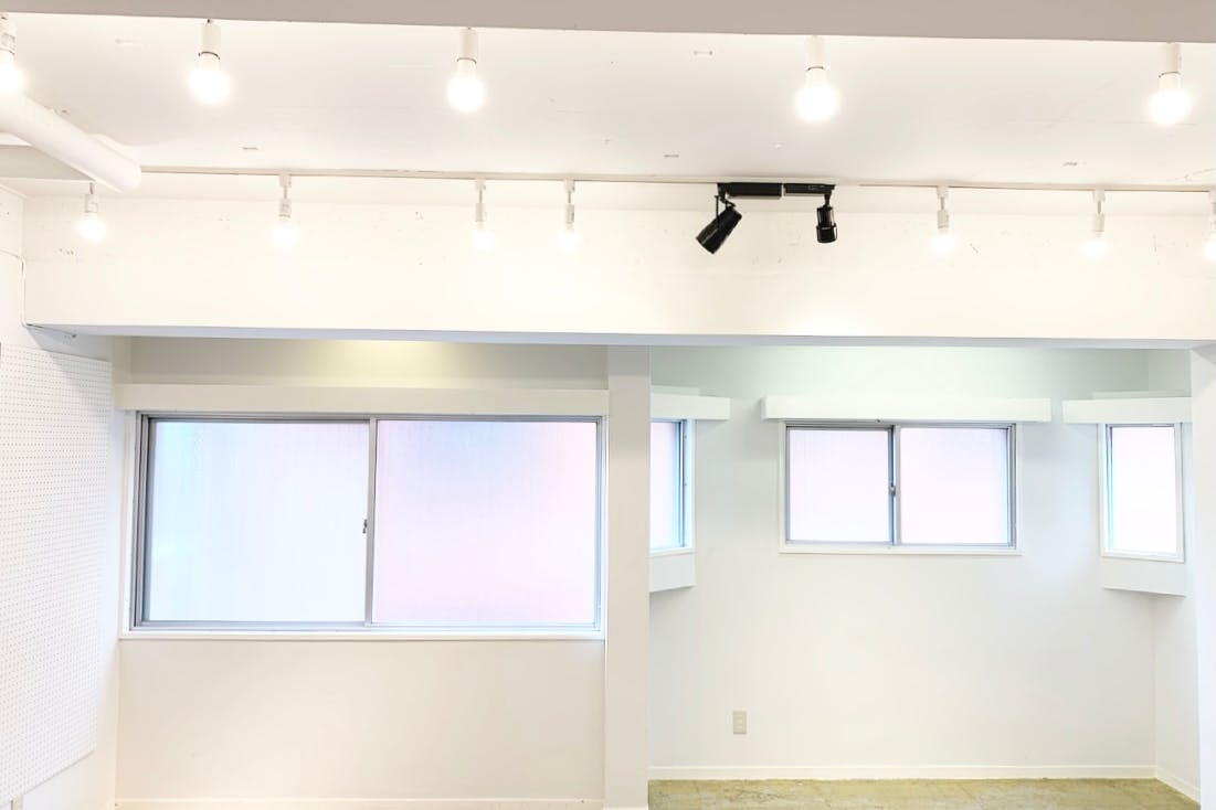 【北参道駅5分】アパレルのポップアップストアや展示会、撮影に最適な自然光が差し込む時間貸しも可能な隠れ家イベントスペース