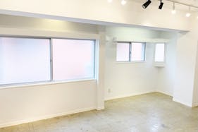 【北参道駅5分】アパレルのポップアップストアや展示会、撮影に最適な自然光が差し込む時間貸しも可能な隠れ家イベントスペース