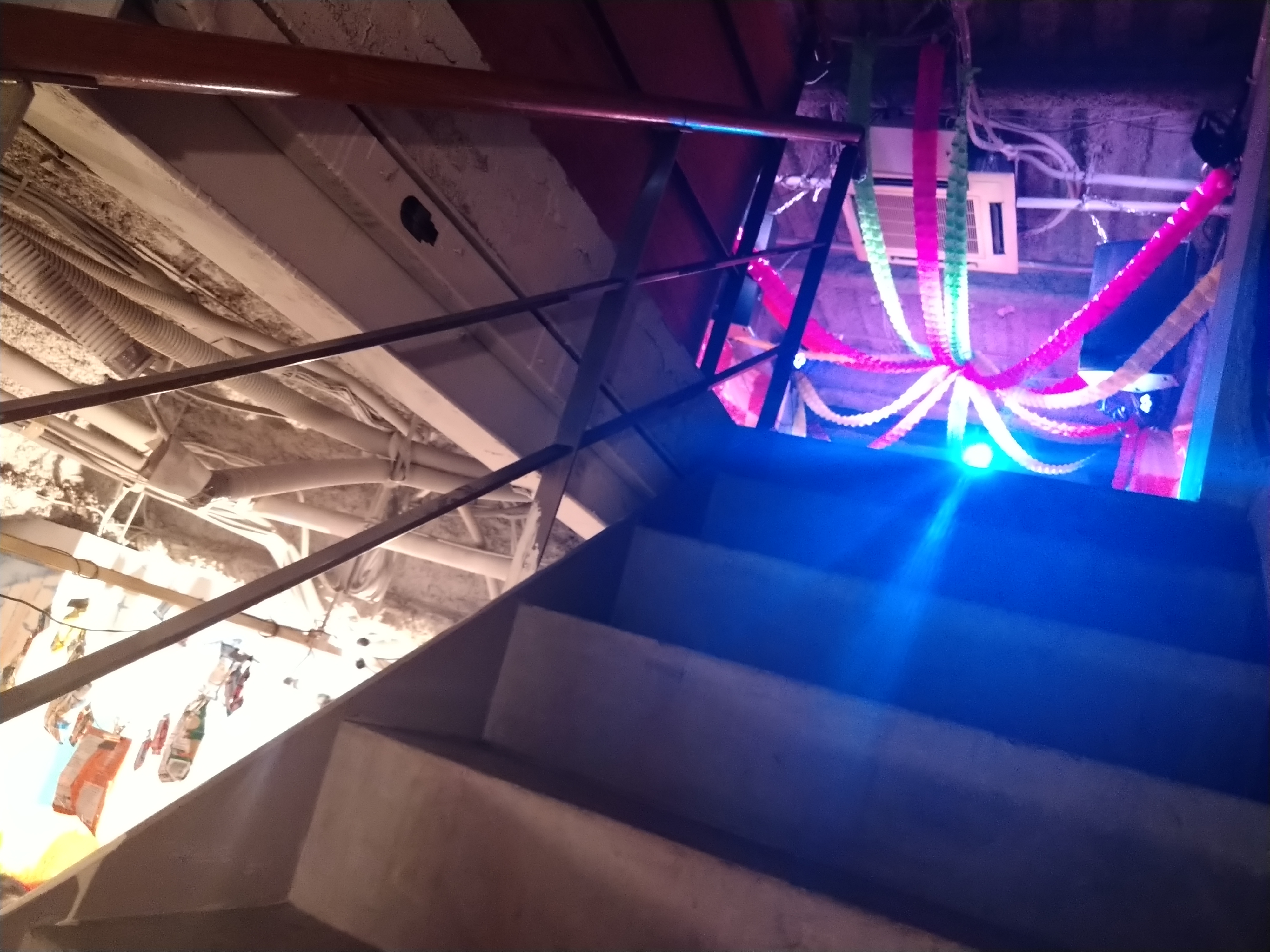 【下北沢駅3分】展示会やポップアップストアに適したガラス張りのイベントスペース(2F)の画像6