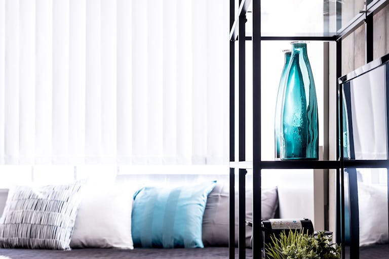 【赤羽橋駅4分】〔天井高4m×2面採光〕自然光×コンクリが生み出すデザイン空間の画像15