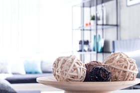 【赤羽橋駅4分】〔天井高4m×2面採光〕自然光×コンクリが生み出すデザイン空間