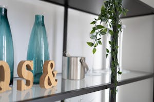 【赤羽橋駅4分】〔天井高4m×2面採光〕自然光×コンクリが生み出すデザイン空間