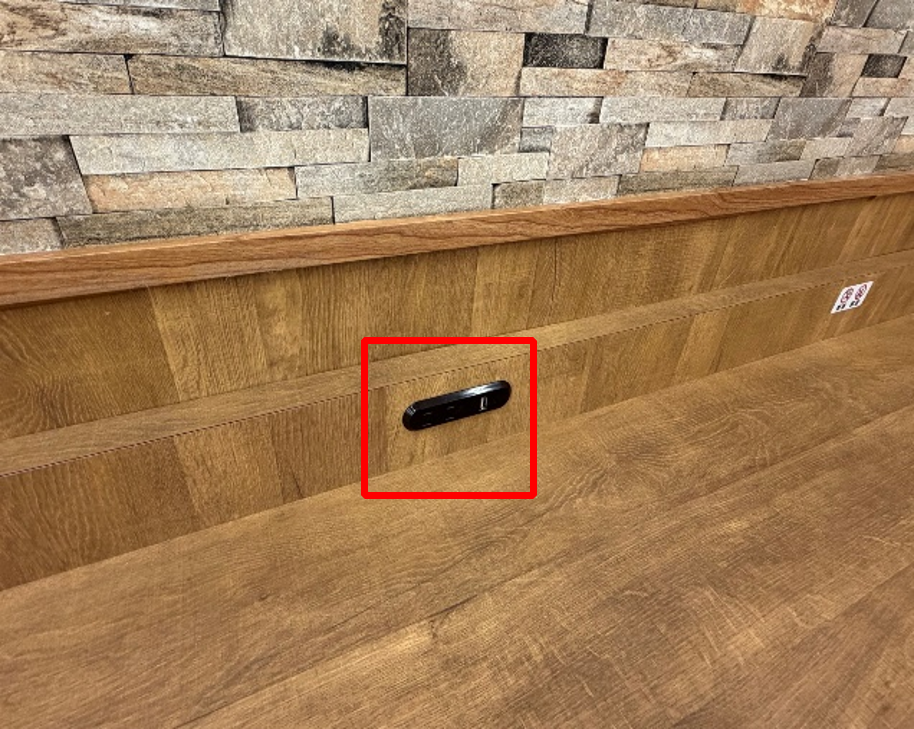 【イオンスタイル本荘】南側入り口（イートイン側） 販促プロモーションに最適なスーパー店内催事イベントスペース