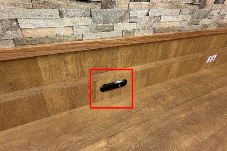 【イオンスタイル本荘】南側入り口(イートイン側) 販促プロモーションに最適なスーパー店内催事イベントスペースの画像5