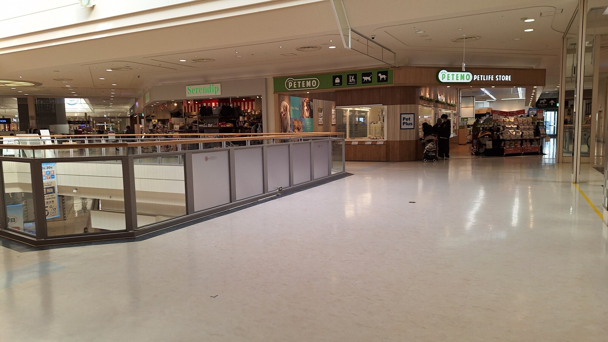 【イオンモール新居浜】2F 催事スペースE