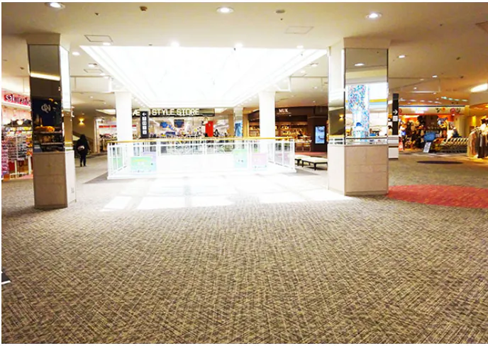 【イオンモール成田】ホビーゾーン前（ブリッジスペースD）