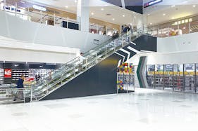 【イオンモール津南】みなみの広場