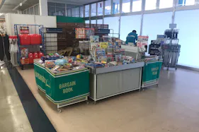 【西友 上田東店】入口横テナント区画 プロモーション用途や物販、食物販のポップアップストアに最適なスーパー店内催事イベントスペース