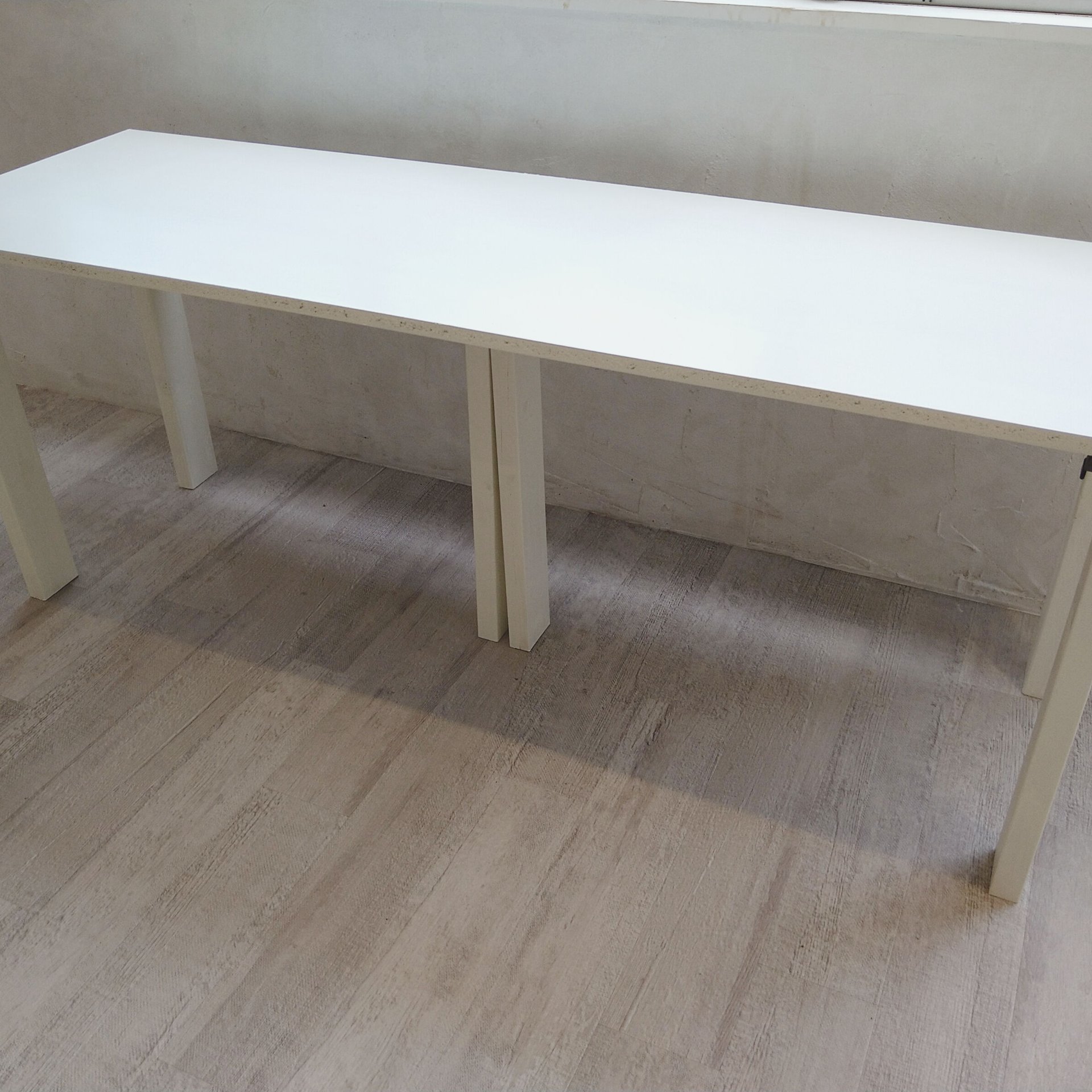 【芝公園駅2分】展示会やポップアップストアに最適な白壁・駅徒歩2分の好アクセスのスペース