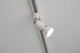 【芝公園駅2分】展示会やポップアップストアに最適な白壁・駅徒歩2分の好アクセスのスペース