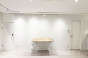 【芝公園駅2分】展示会やポップアップストアに最適な白壁・駅徒歩2分の好アクセスのスペース