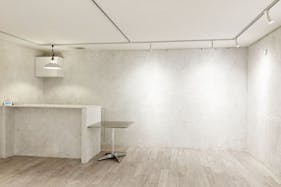 【芝公園駅2分】展示会やポップアップストアに最適な白壁・駅徒歩2分の好アクセスのスペース