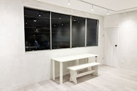 【芝公園駅2分】展示会やポップアップストアに最適な白壁・駅徒歩2分の好アクセスのスペース