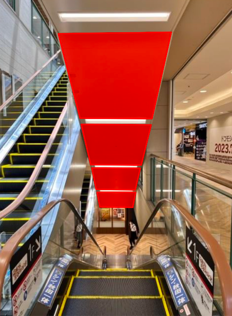 【イオンモール秋田】モール内広告 エスカレーター上部