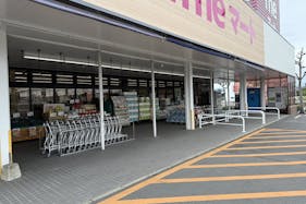 【ゆめマート 上津】屋外軒先 キッチンカーや物販におすすめな催事イベントスペース