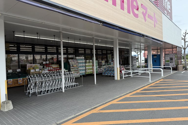 【ゆめマート 上津】屋外軒先 キッチンカーや物販におすすめな催事イベントスペースの画像3