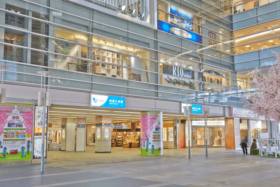 【相模大野ステーションスクエア】相模大野ステーションスクエアA館3階花屋前の画像