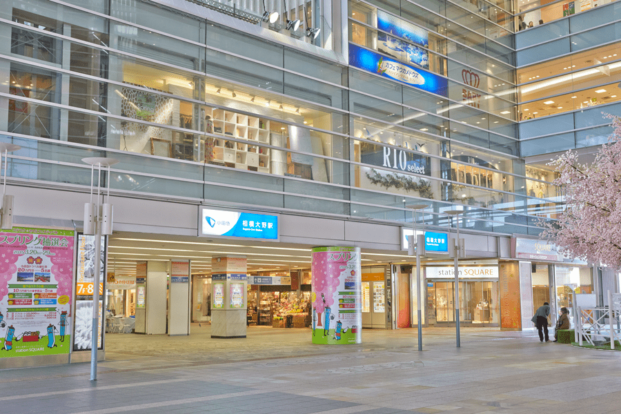 【相模大野ステーションスクエア】相模大野ステーションスクエアA館3階花屋前