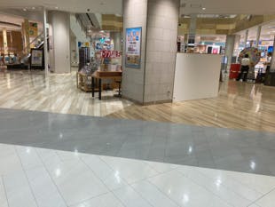 【イオンモール川口前川】カルディコーヒーファーム前の画像