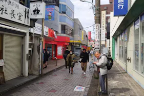 【アドアーズ仙川店|仙川駅2分】日中歩行者専用の商店街路面・屋外スペース