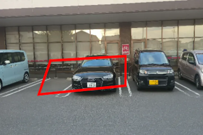 【マックスバリュ八戸上組店】店頭軒下 販促プロモーションに最適なスーパー店外催事イベントスペースの画像2