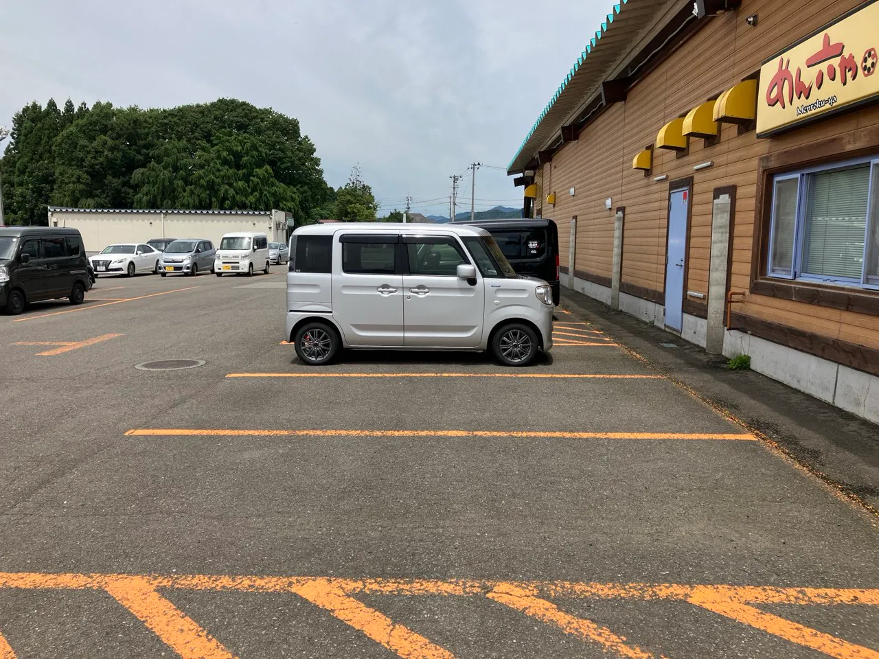 【ダイナム秋田中仙店ゆったり館】キッチンカーの開催に最適なアミューズメント施設のイベントスペース