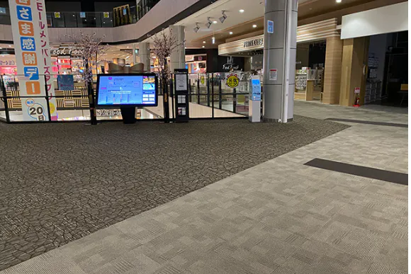 【イオンモール新小松】2F 祭広場吹き抜け