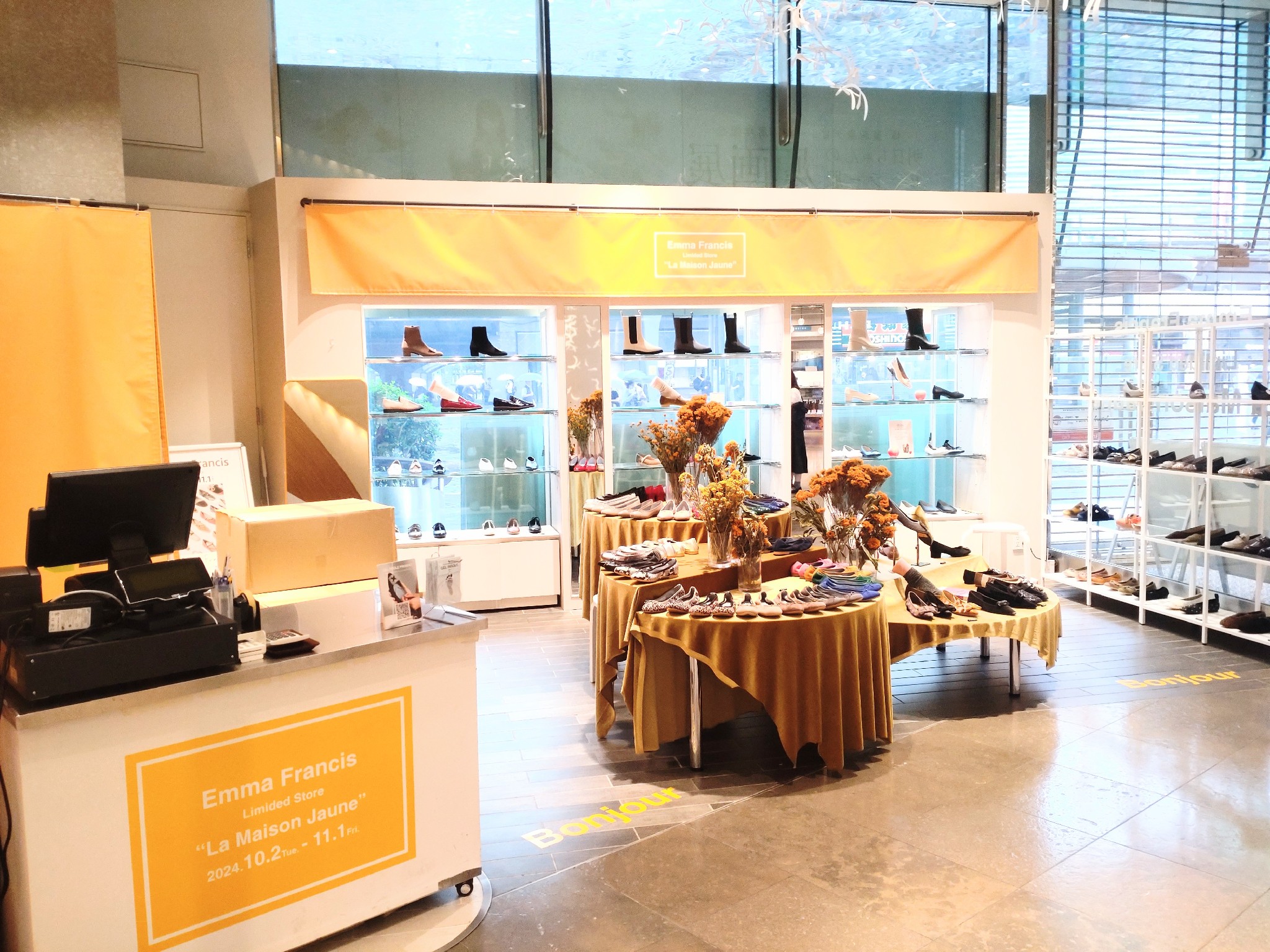 【有楽町マルイ】1階 カレンダリウムF02【食物販・物販・PR・調理行為可能】正面入口付近、館内で最も影響力のあるスペースの1つ