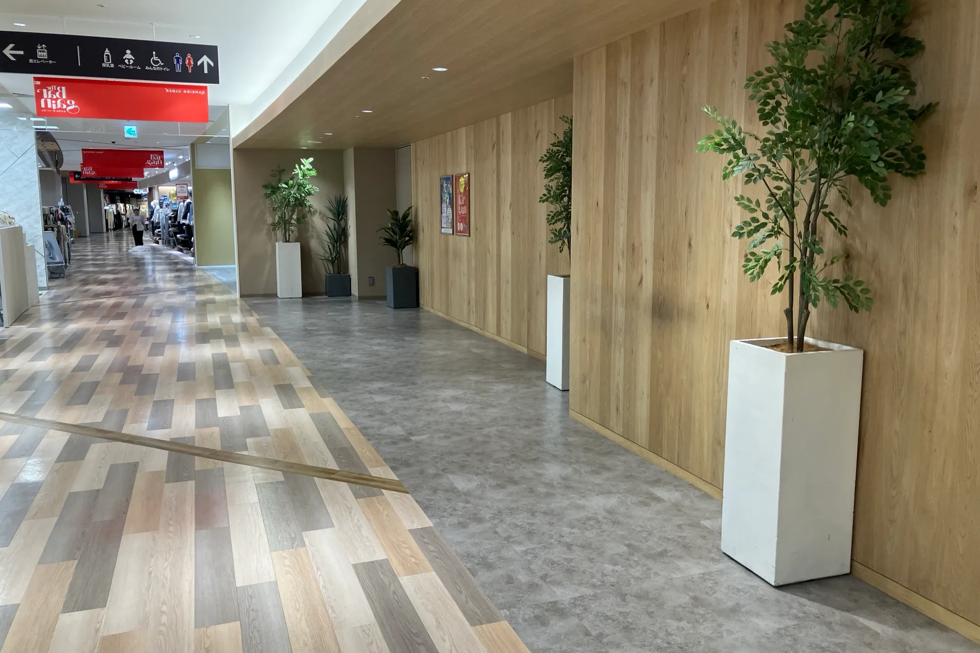 【KAMEIDO CLOCK】2階共用部 物販、食物販のポップアップストアや販促プロモーションに最適な催事イベントスペース