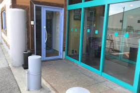 【ダイナム滋賀湖北店】キッチンカーや各種プロモーションイベントでの出店に最適なアミューズメント施設のイベントスペース