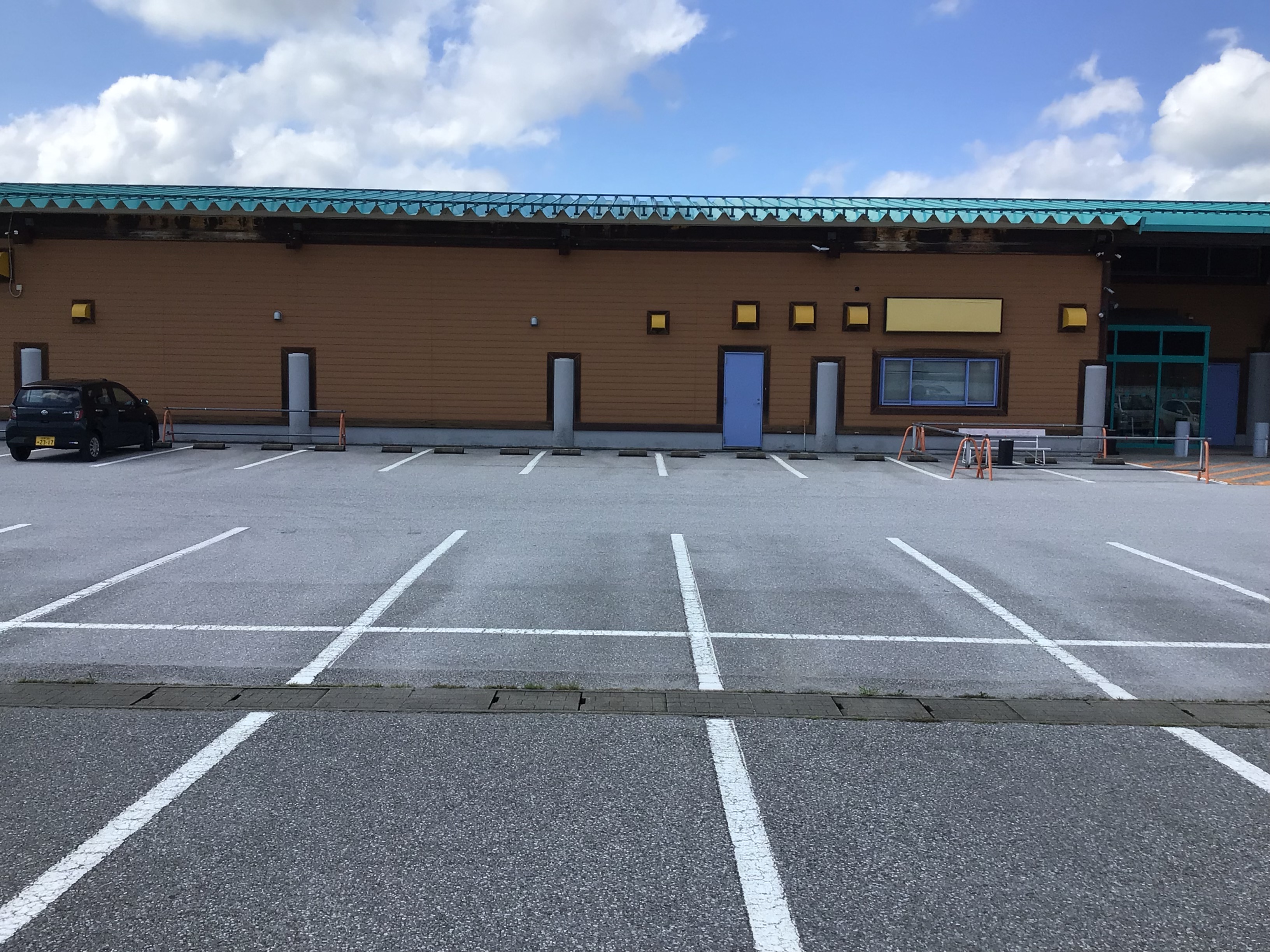 【ダイナム滋賀湖北店】キッチンカーや各種プロモーションイベントでの出店に最適なアミューズメント施設のイベントスペースの画像8