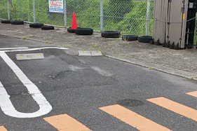 【スーパーセンターニシムタ 姶良店】食物販や物販に利用可能な駐車場スペース