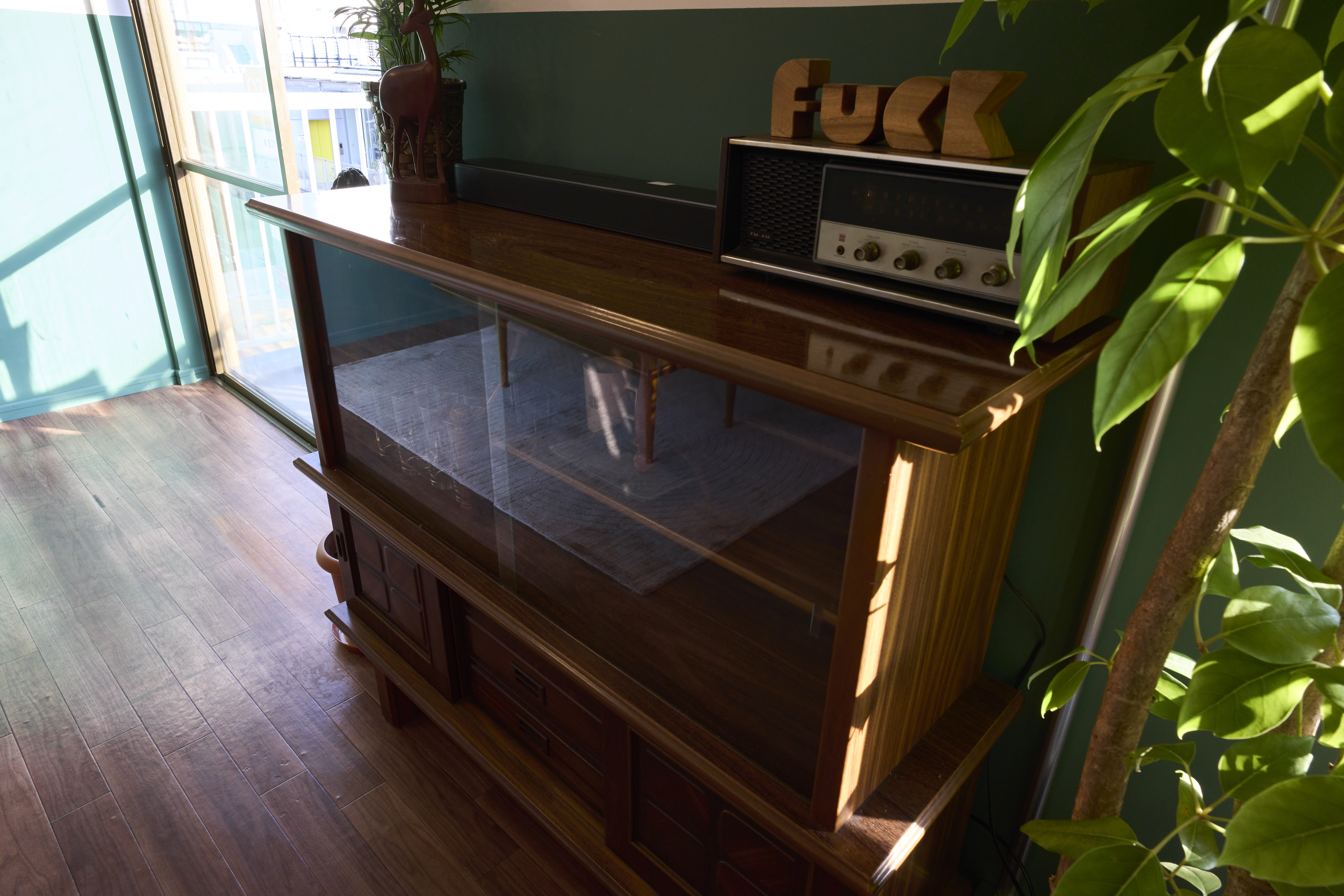 【明治神宮前〈原宿〉駅3分】アパレルのポップアップストアや展示会場に適している隠れ家立地のイベントスペース（トイレ、キッチン完備）（エレベーター無）